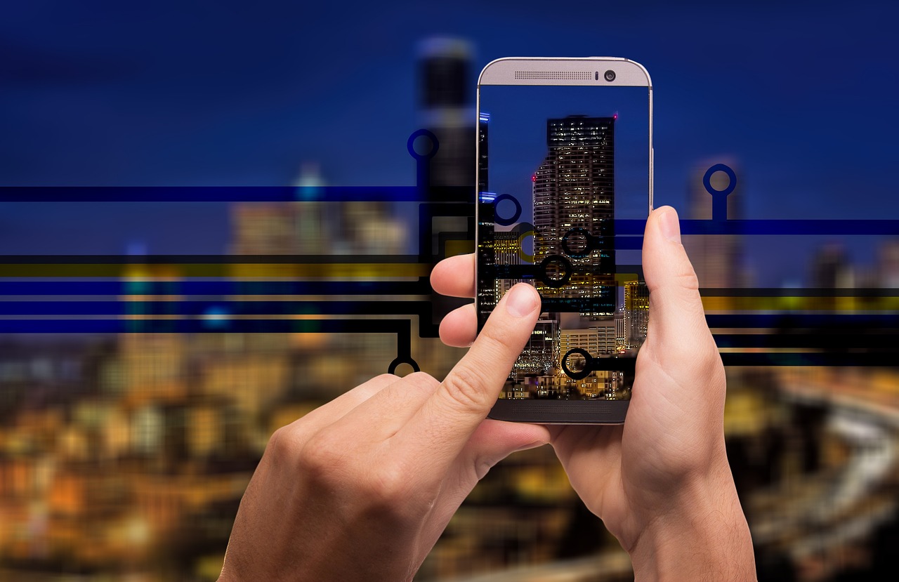 最新款軍工智能手機(jī),技術(shù)革新與安全保障的完美結(jié)合亮相市場