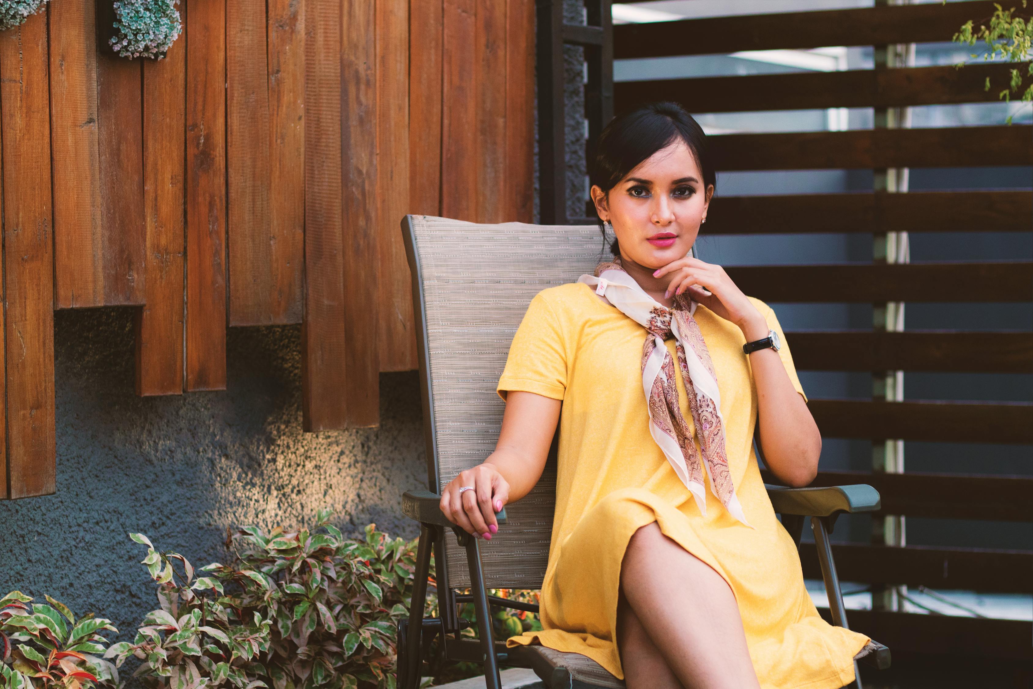 韓國美女車模,時尚魅力完美融合