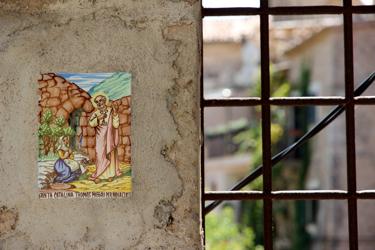 墻上瓷磚鏟除最新方法介紹