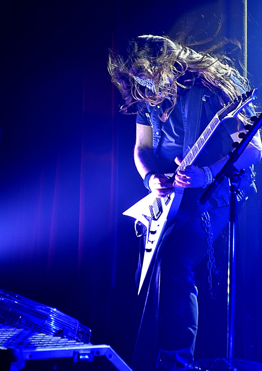 匪我思存最新作品揭秘,現(xiàn)代都市情感糾葛與人生百態(tài)探索