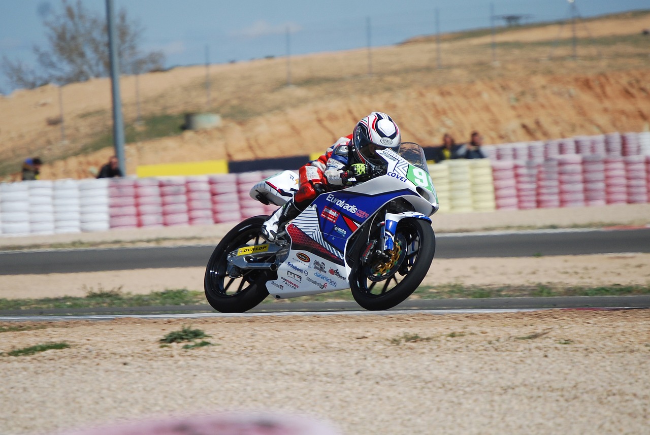 最新標(biāo)志跑車,速度與激情的完美融合