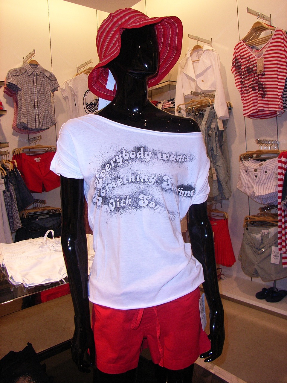 韓國最新服裝引領全球時尚潮流