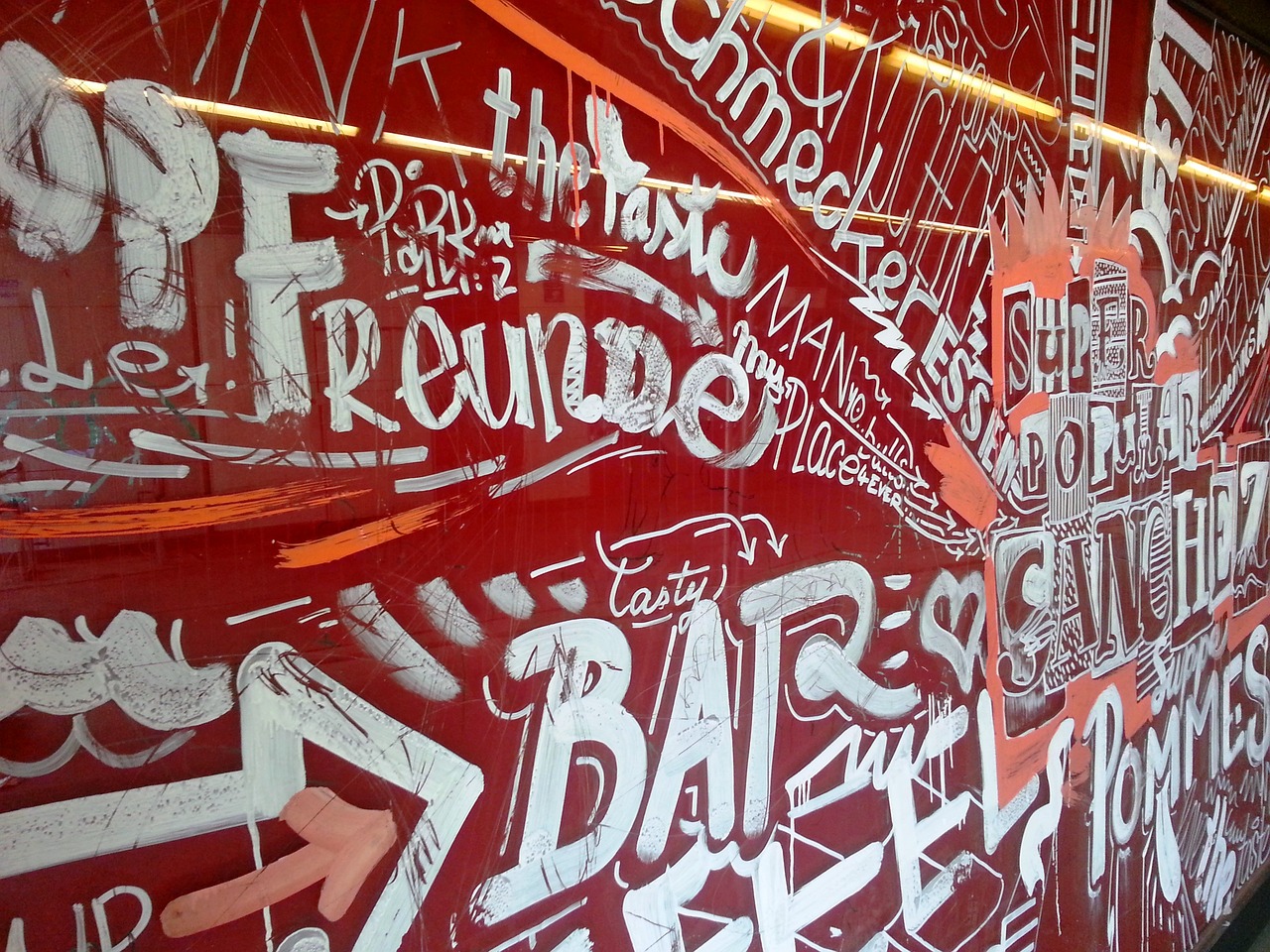 最新書法比賽,傳統(tǒng)藝術(shù)的現(xiàn)代展現(xiàn)與傳承創(chuàng)新之競賽風(fēng)采