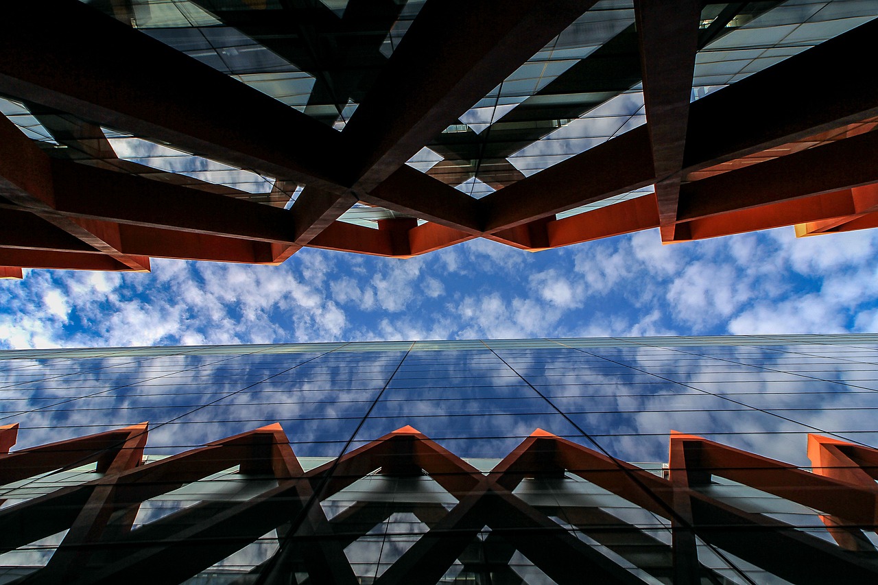 袁鵬彬最新動態與成就概述