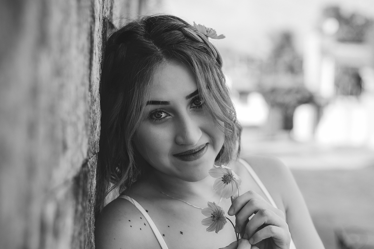 時尚魅力盡在掌握,探索最新盤發視頻教程揭秘